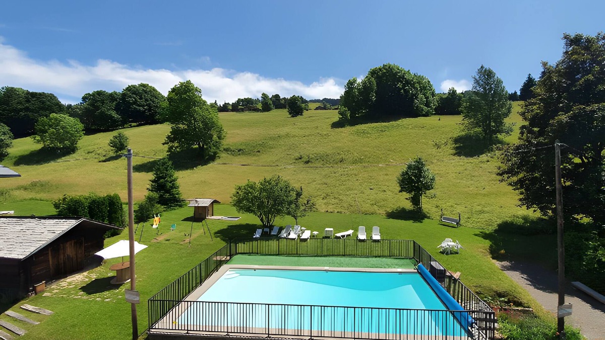Crest-Voland Ski Chalet | Chalet 'Le Paccaly' with Mountain View, Private Terrace and Wi-Fi