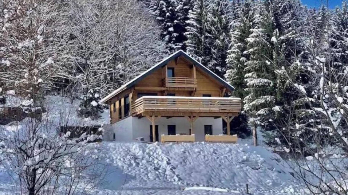 Gerbepal Ski Chalet | CHALET LES 2 MARMOTTES Classified * with Nordic bath and pétanque court
