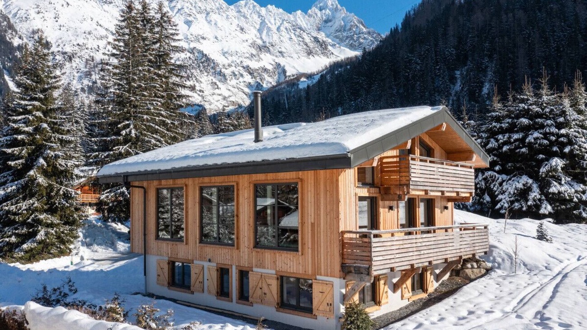 Chamonix-Mont-Blanc Ski Chalet | Chalet Les Grands Montets - Chamonix Holidays