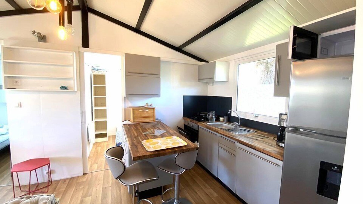 Guidel-Plages Apartment | Chalet located in a 4-star campsite - 4 to 6 people