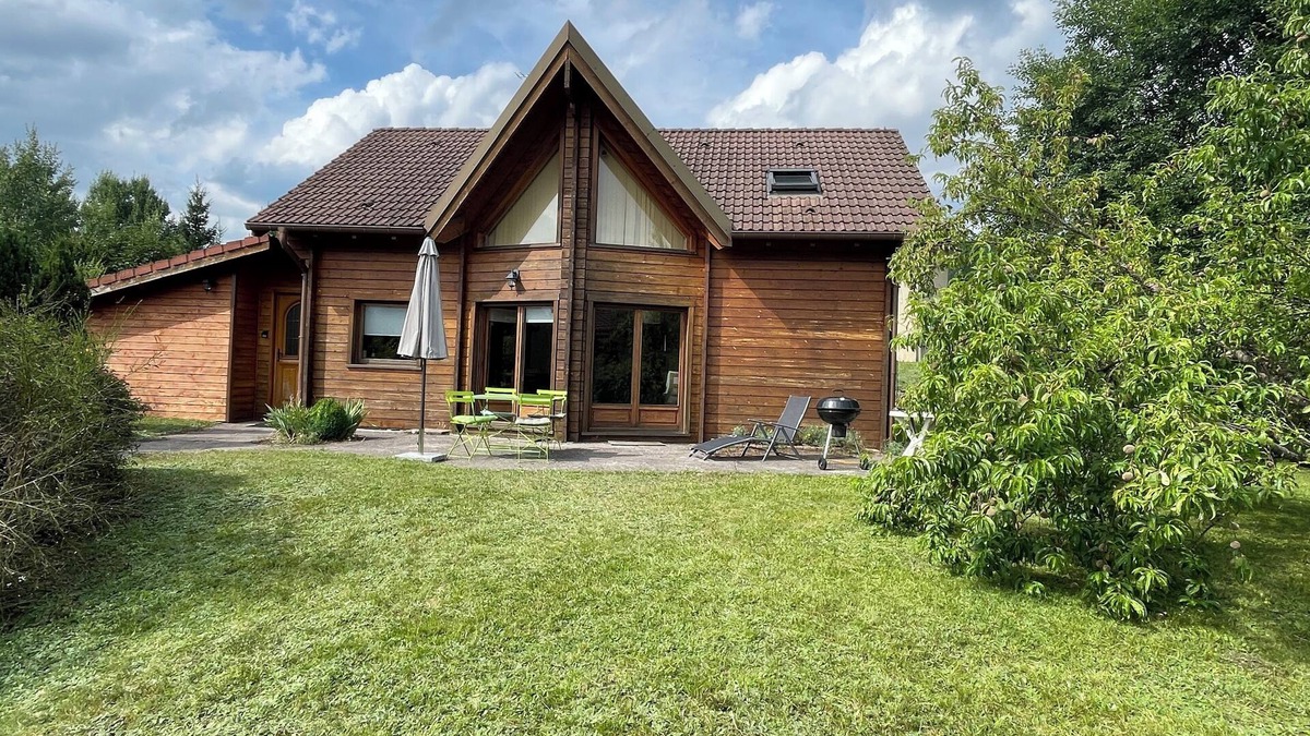 Vagney Ski Chalet | Chalet Loma, spacious log chalet, at the foot of the Vosges Massif