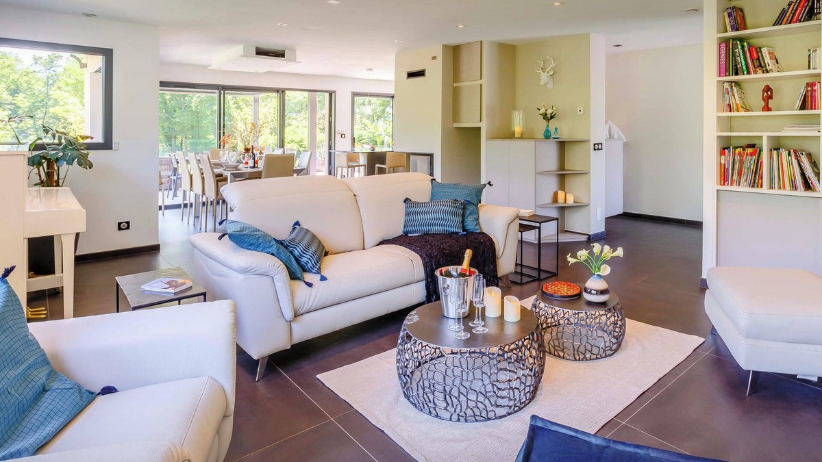 Chaparon Villa | Chalet Lomatika - Lake Annecy break 8p, nordic spa & views - OVO Network