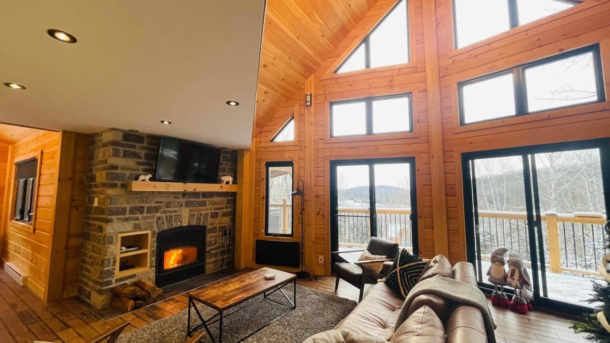 Amherst Ski Chalet | Chalet Lunord - Lake View and Access - Spa - Near Mont Tremblant