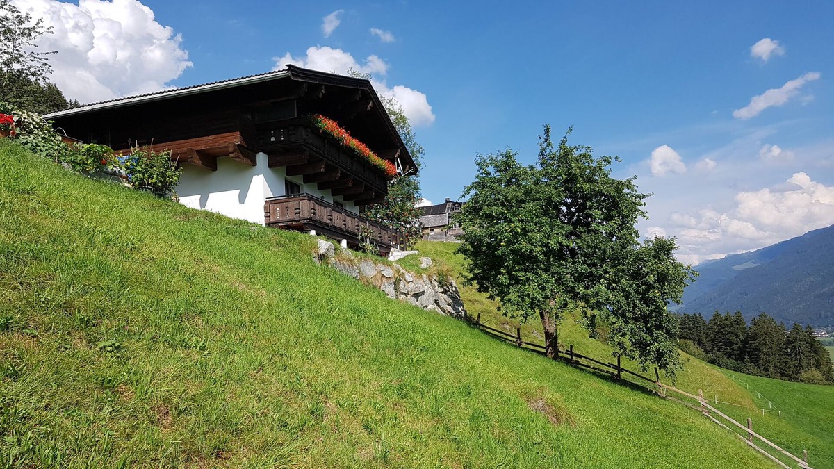 Bramberg am Wildkogel Ski Chalet | Chalet Mühlberg, Detached near the ski areas Wildkogel and Kitzbühel Alps.