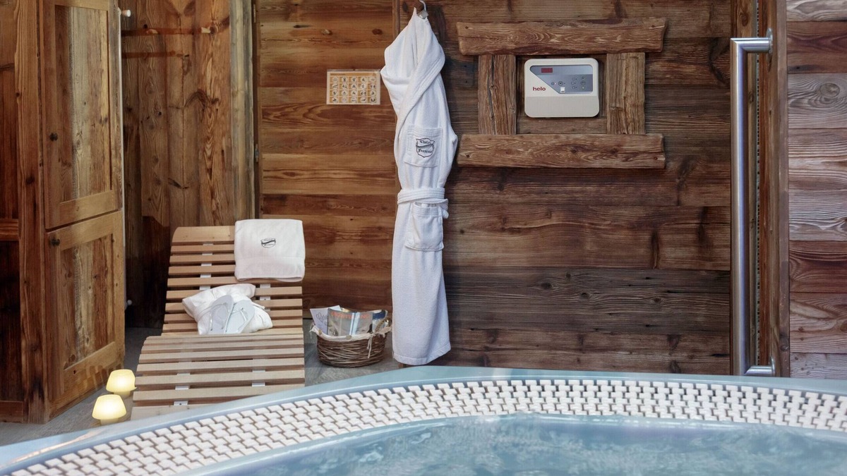 Cervinia Ski Chalet | CHALET MATTERHORN Catered with Spa walking distance slopes and Cervinia center