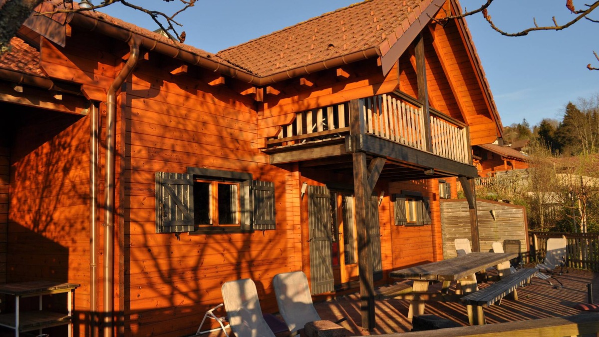 Gerardmer Ski Chalet | Chalet Maya - beautiful lake view, sauna, wifi and spa.