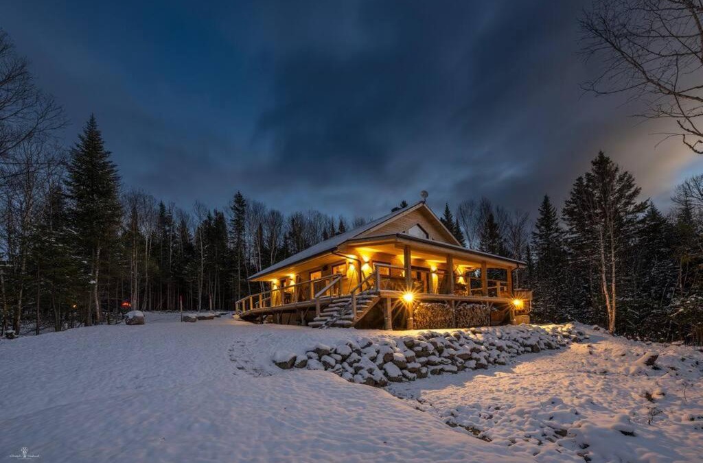 La Malbaie Ski Chalet | Chalet Mikua, 6 p. spa, billard, Forêt & Nature
