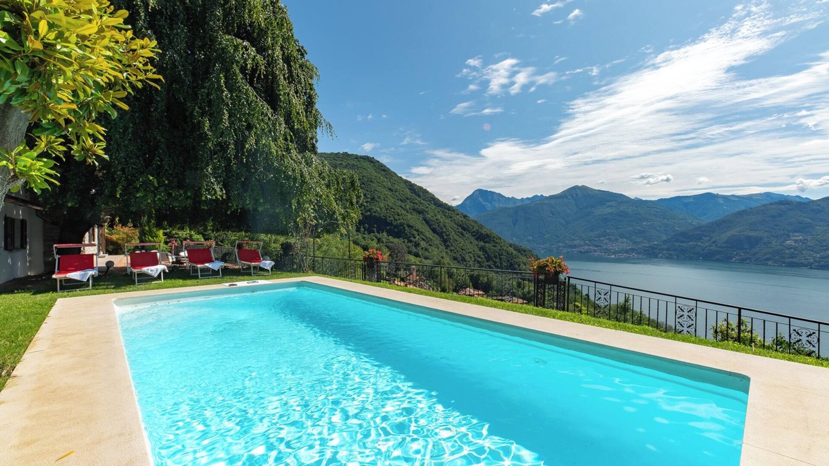 Naggio Villa | Chalet Miralago, Plesio, Italy