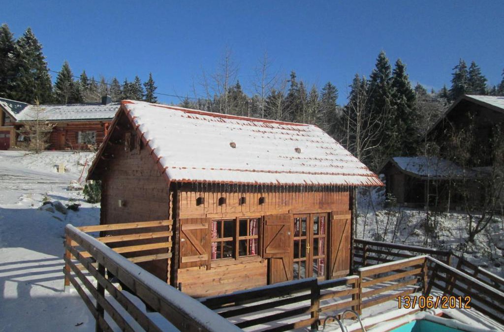 Mijoux Ski Chalet | Chalet Monts Jura