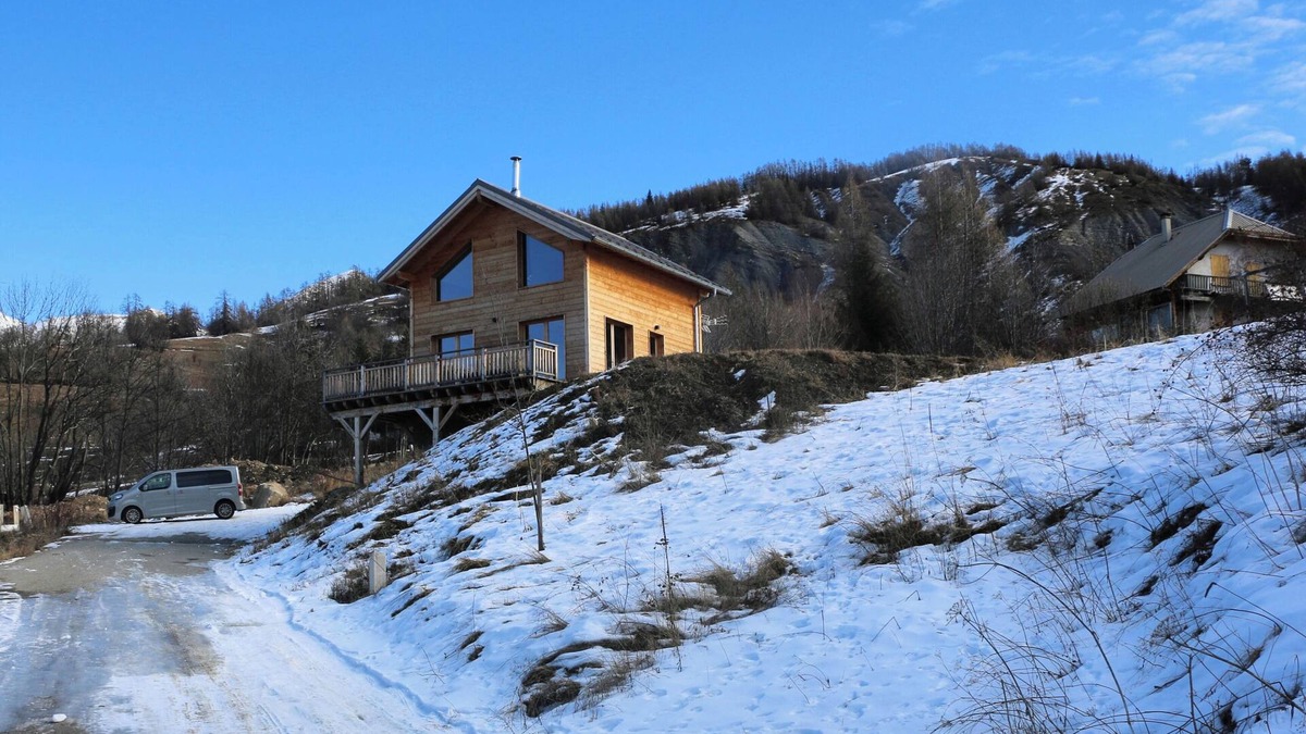 Allos Ski Chalet | Chalet mountain view, Les Portes du Lac