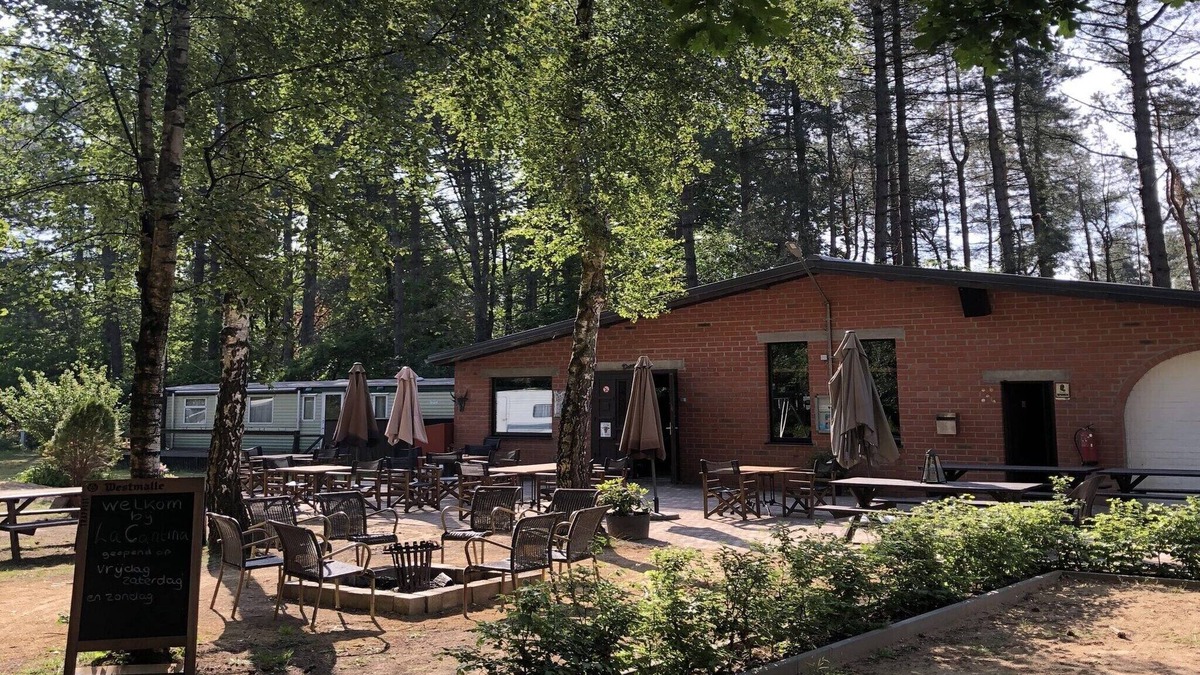 Wechelderzande Ski Chalet | Chalet near Antwerp with Family Attractions