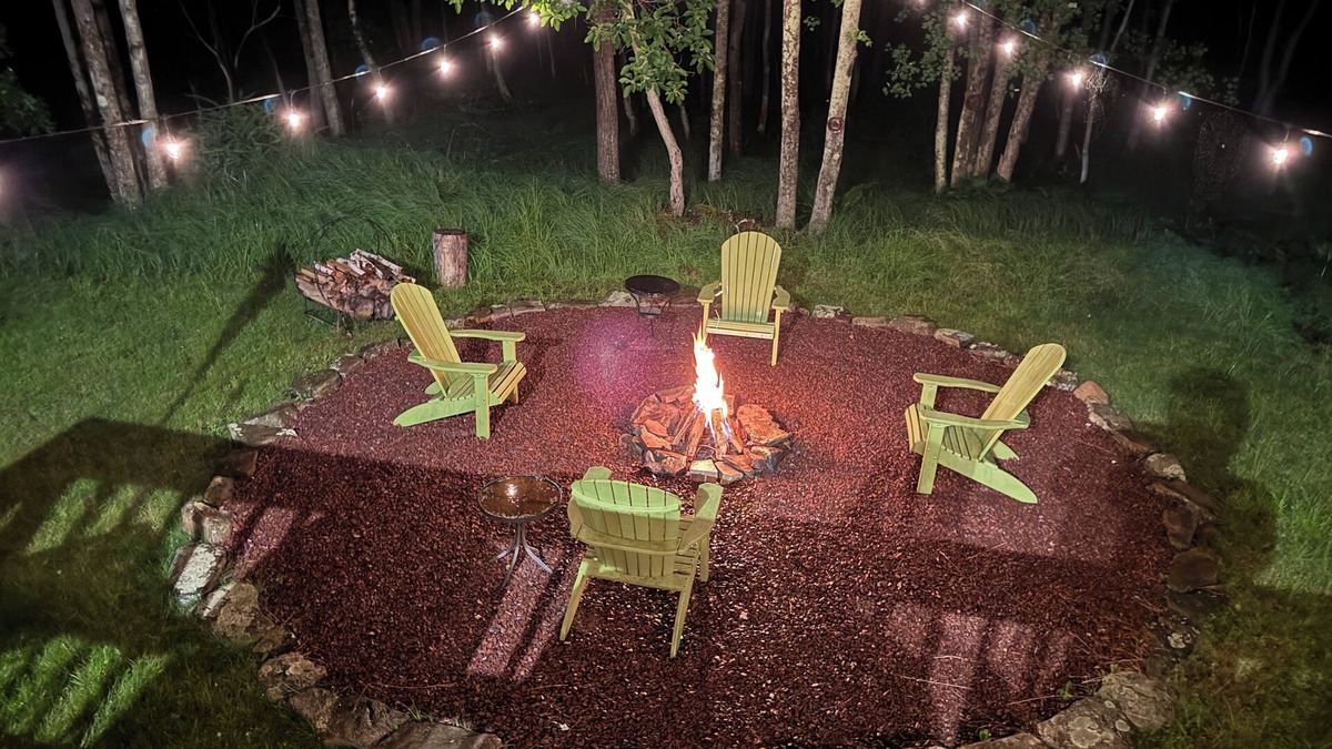 Albrightsville Ski Chalet | Chalet near Breweries, Wineries, Outlets, Raceway & Water Parks PET FRIENDLY!