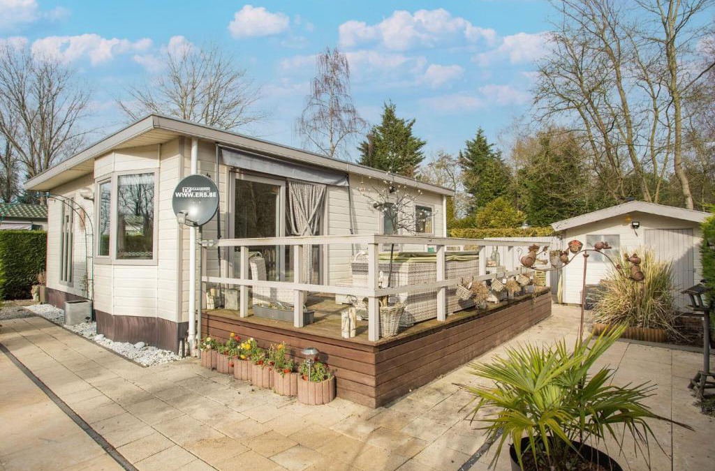 Hoek Ski Chalet | Chalet near De Braakman Nature Reserve