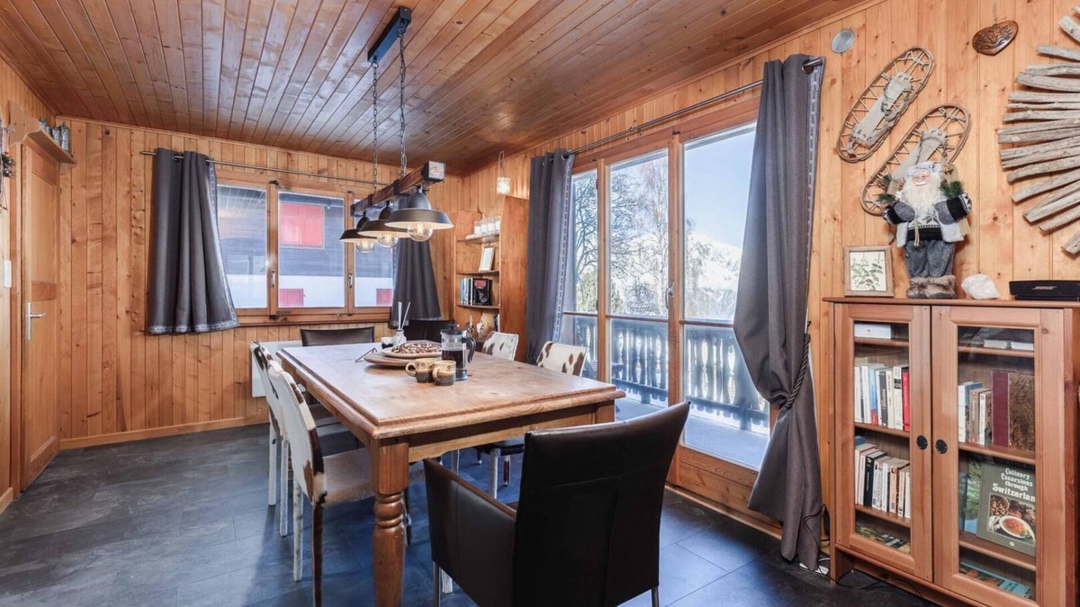 Riddes Cottage | Chalet Noisette Authentic Swiss Chalet Perfect for Families
