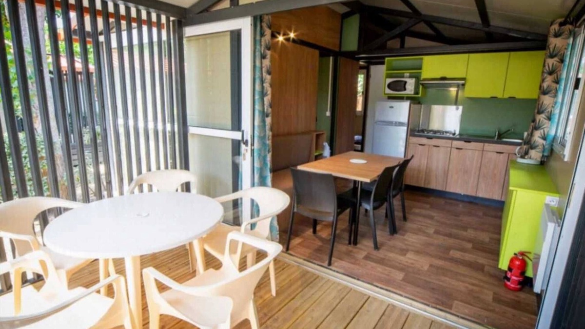 Serignan Ski Chalet | Chalet - Parc aquatique - ccahfea