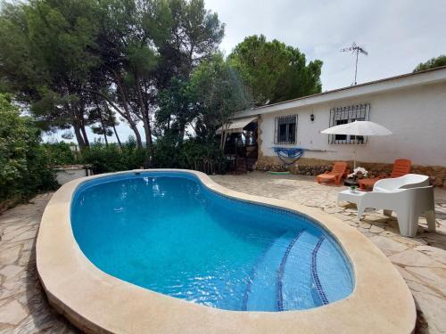 Torrent House | Chalet rústico con piscina y barbacoa, Valencia