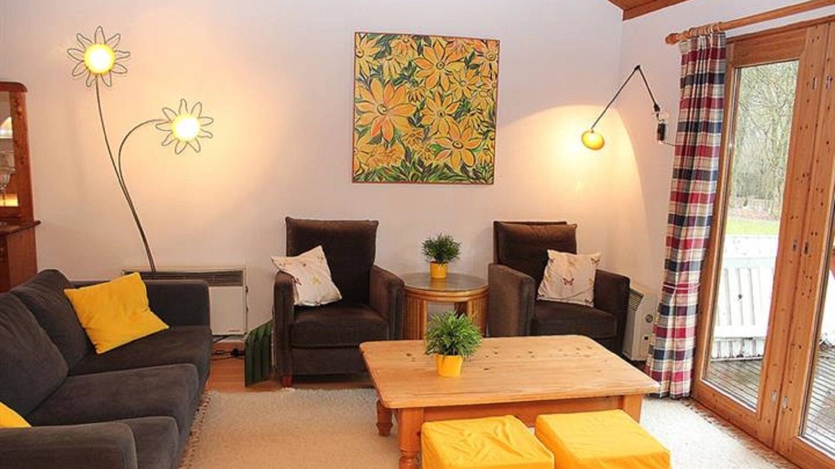Marcouray Ski Chalet | Chalet, recently renovated, very luminous and very comfortable, view on park.