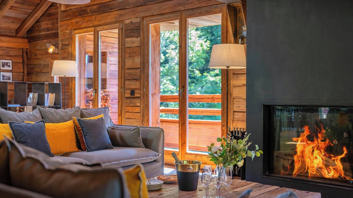 Manigod Ski Chalet | Chalet Saint Joseph - heart of nature stay for 15 - OVO Network