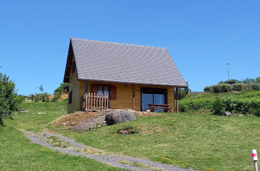 Saint-Genes-Champespe Ski Chalet | Chalet Sancy