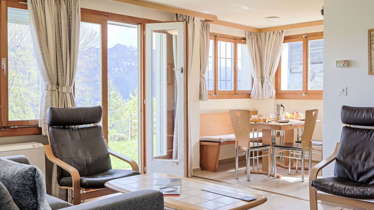 Sundlauenen Apartment | Chalet Schöpfli by Interhome