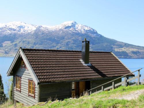 Vallavik Ski Chalet | Chalet Slåttenes by Interhome