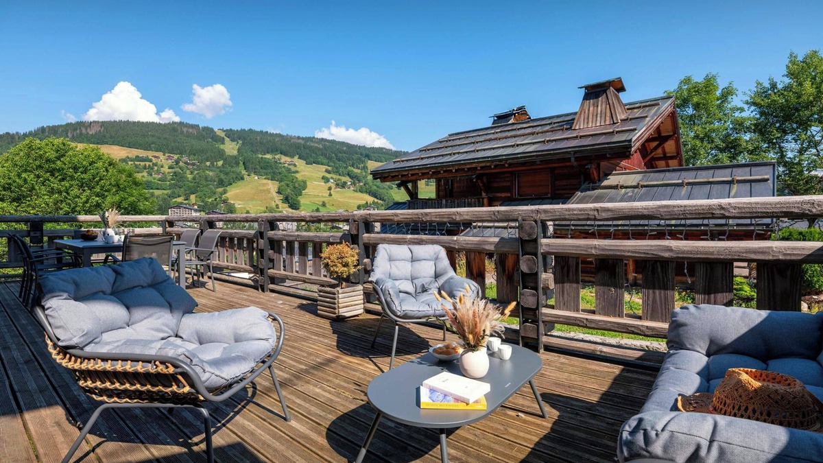 Megeve Ski Chalet | Chalet Snow Love - Sauna and garden close to Megève's center - OVO Network