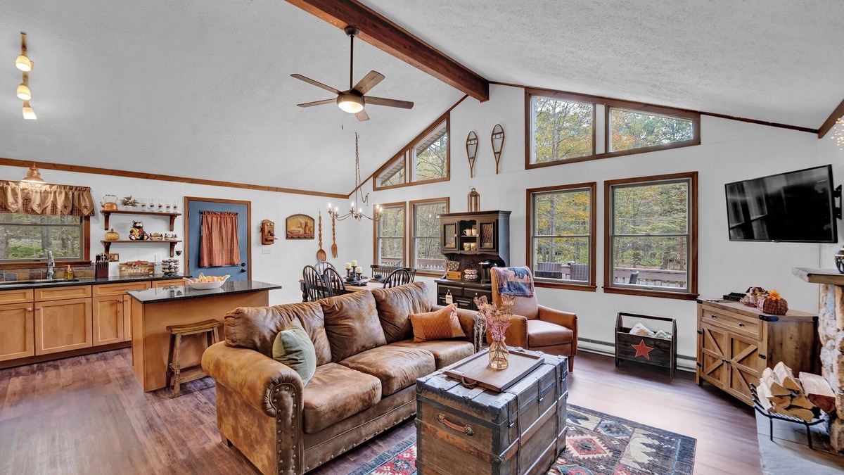 Gouldsboro House | Chalet-style Mountain Home in Big Bass Lake Amenities-Pools, Gym and Lakes