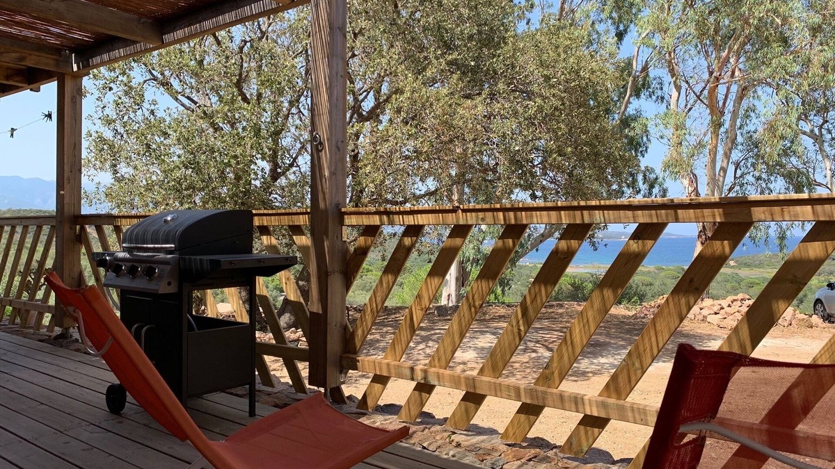 Porto-Vecchio Ski Chalet | Chalet-terrace sea view