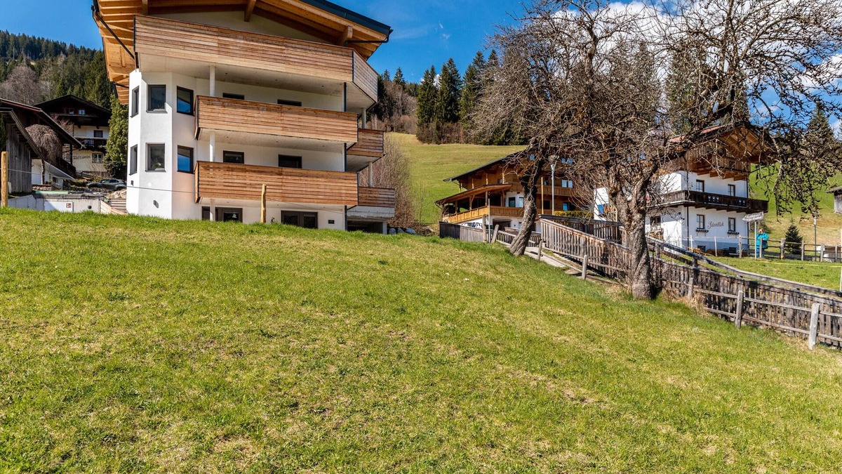 Oberau Ski Chalet | Chalet 'Tirolee Marchegg -' with Mountain View, Shared Terrace and Wi-Fi
