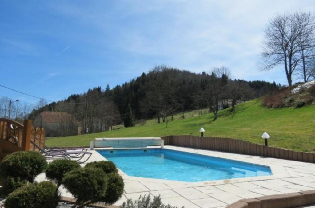 Ferdrupt House | Chalet tout confort avec piscine, terrasse, et sauna privé en montagne - FR-1-589-101