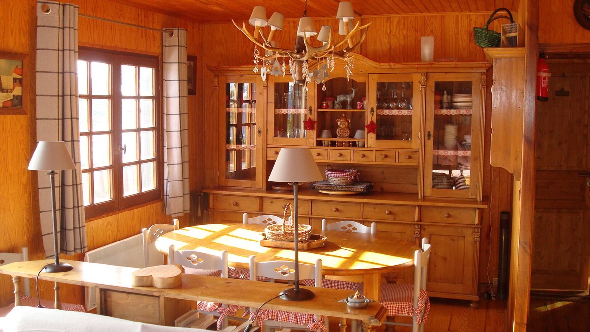 Les Angles Ski Chalet | Chalet Traditionnel Bois .Prestations de qualite.vue Exceptionnelle. Wifi