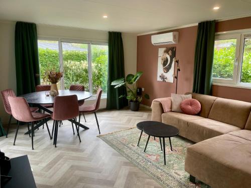Beekbergen-West Ski Chalet | Chalet vakantiepark Beekbergen