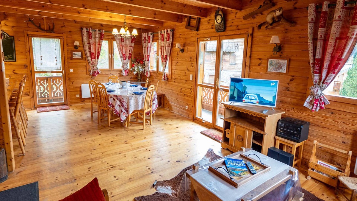 Valfrejus Ski Chalet | Chalet Valfréjus, 3 bedrooms, 12 persons