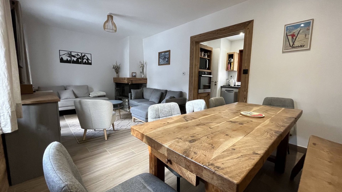 Valloire Ski Chalet | CHALET VALLOIRE CENTER - SOUTH FACING WITH TERRACE - 3 BEDROOMS