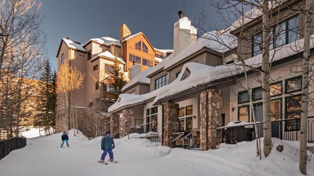 Highlands Townhomes House | Chalet Verve