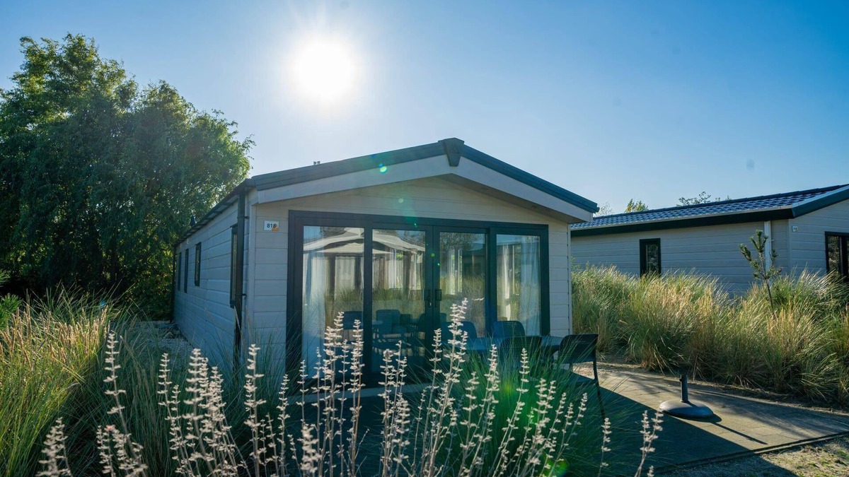 Municipality of Hellevoetsluis House | Chalet with 2 bedrooms and a dishwasher