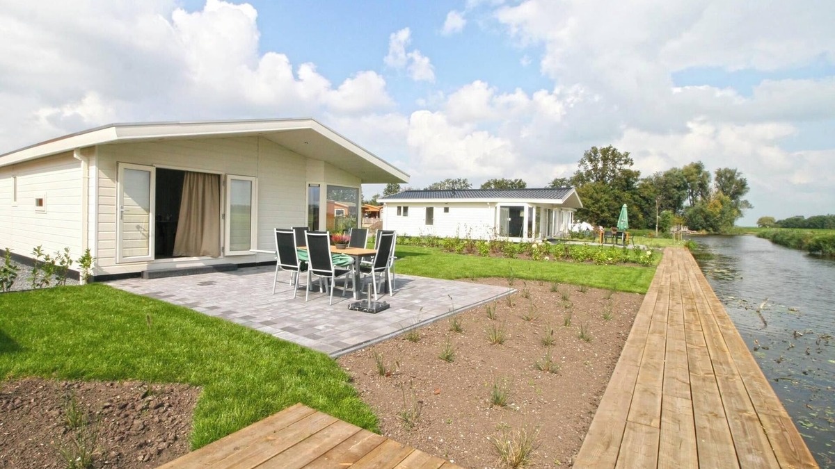 Oost-Graftdijk House | Chalet with 3 bedrooms and infrared sauna