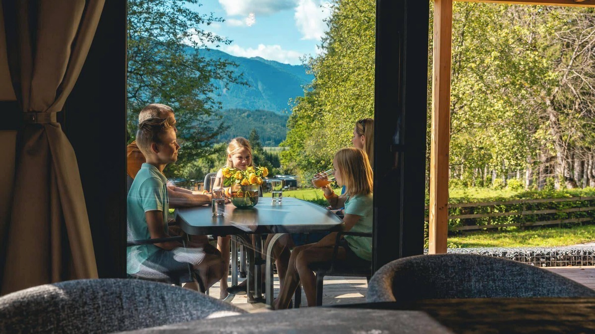 Lake Pressegger House | Chalet with 3 bedrooms and a terrace
