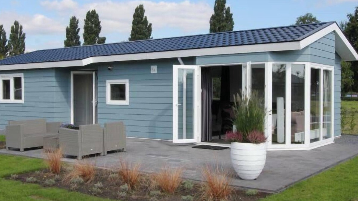 Nijkerk House | Chalet with 3 bedrooms and a terrace