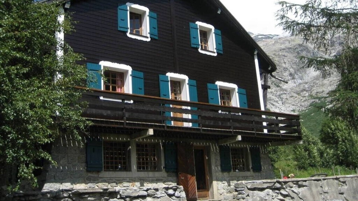 Le Tour Ski Chalet | Chalet with caracter