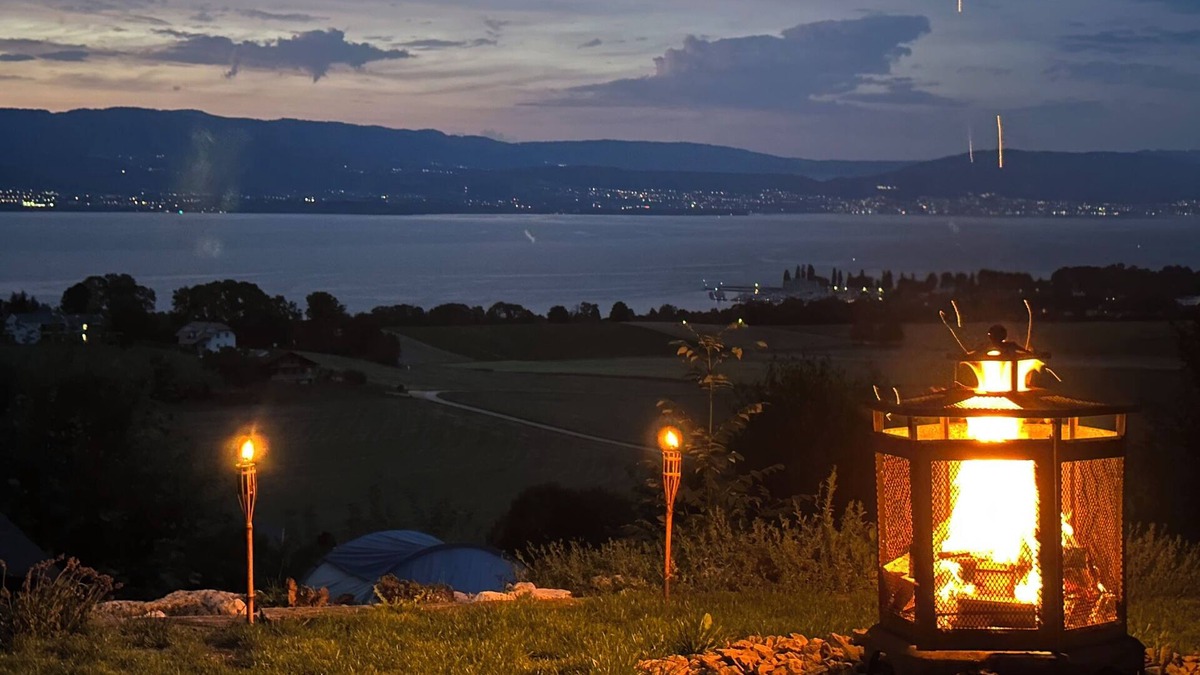 Chatillon Ski Chalet | Chalet with panoramic view of the lake - a stay "Relax & Tranquility"