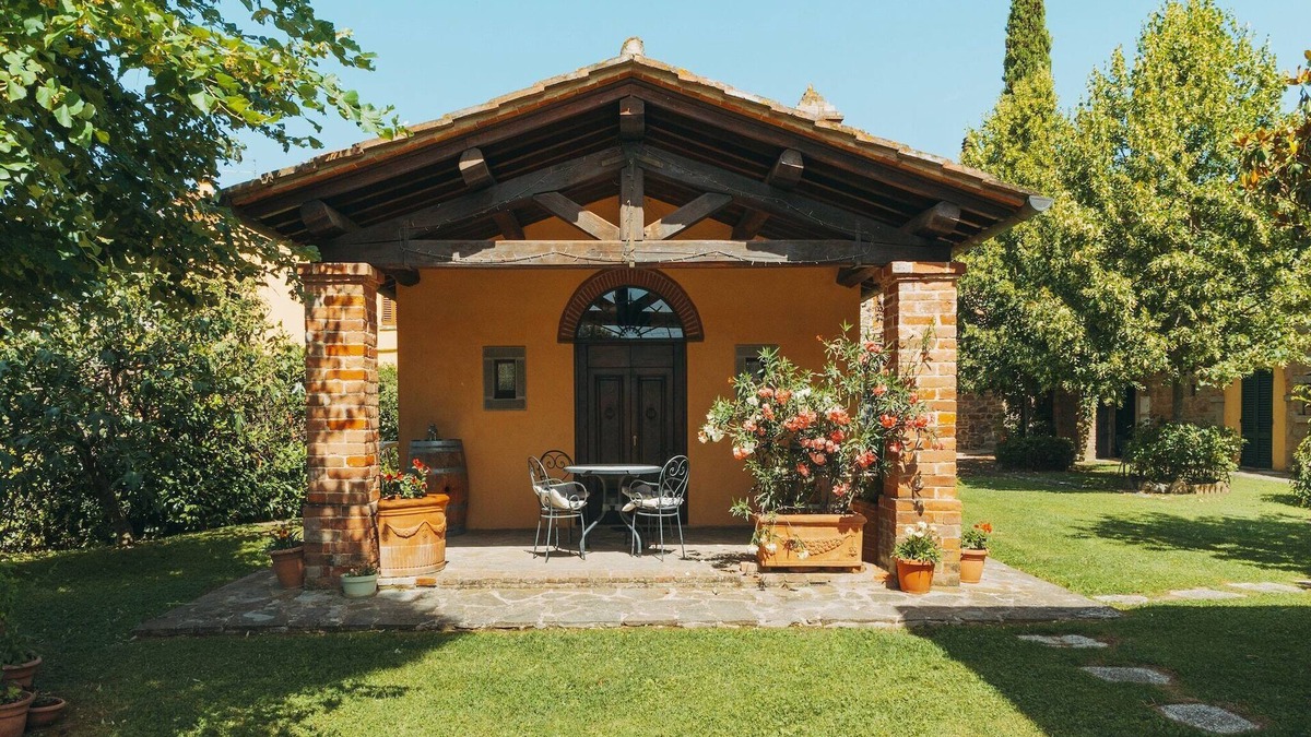 Camucia Ski Chalet | Chalet with swimming pool in Cortona
