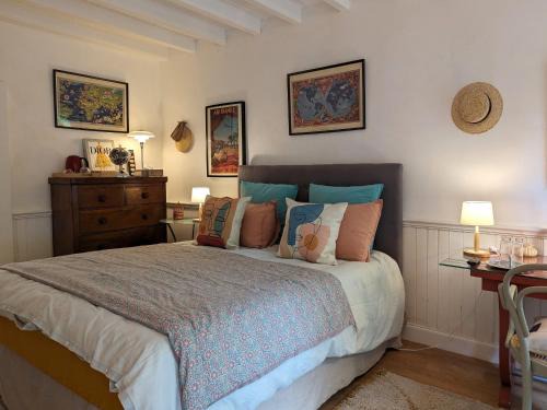 Presnoy Bed & Breakfast | Chaleureuse chambre double avec accès jardin, WiFi et animaux admis - FR-1-590-490