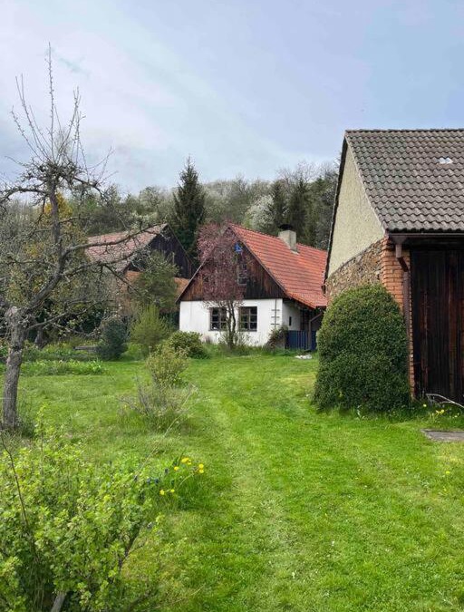 Slabce House | Chaloupka v srdci Křivoklátska