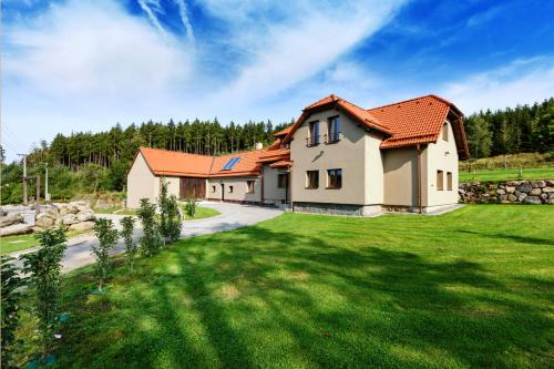 Varvazov House | Chalupa Šulcovna