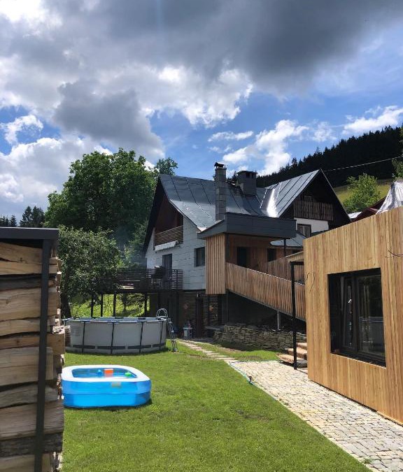 Velke Karlovice Ski Chalet | Chalupa U Šindelářů - Velké Karlovice