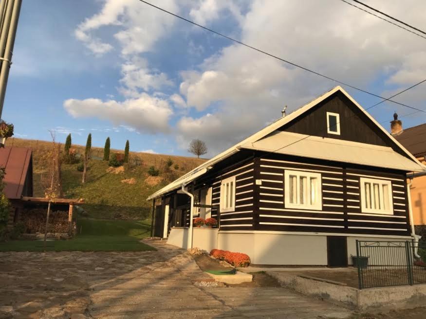 Legnava Cabin | Chalupa U dedka