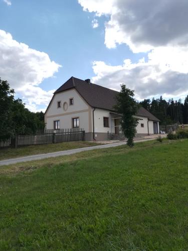 Cesky Rudolec House | Chalupa u lesa - Nova Ves