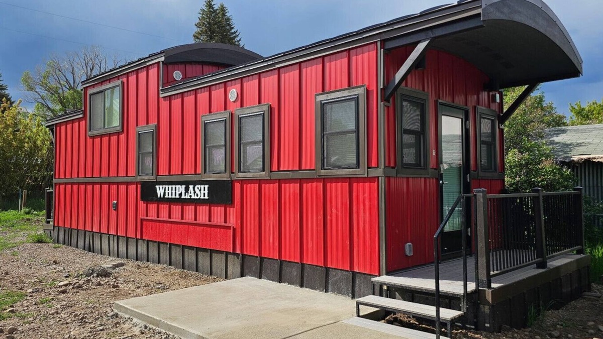 Chama House | Chama Crossing - Caboose-Whiplash