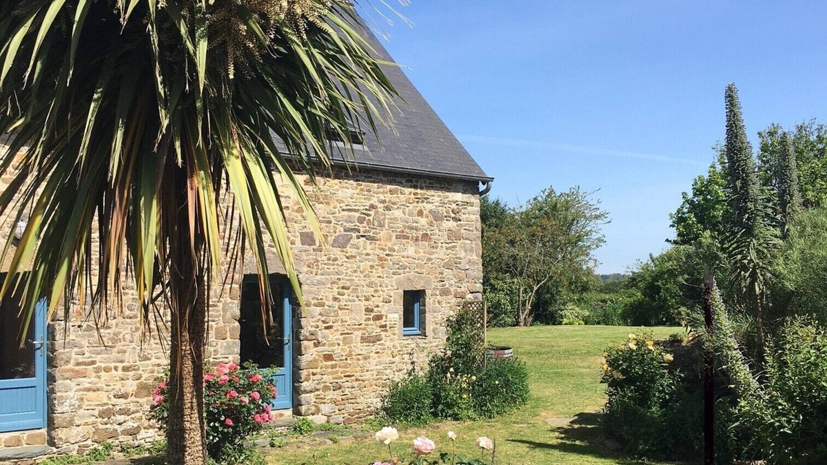 Saint-Jean-de-la-Riviere Bed & Breakfast | Chambres D'hôtes du Hameau Villot